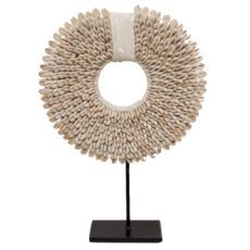 Schelpen Ketting Op Standaard